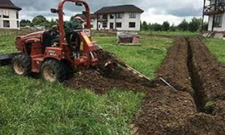 Копка траншей для водопровода в Муравленко: цена за метр от 949 руб.